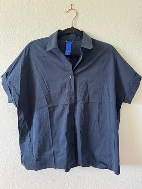 Kit and Ace Navy Blue Button-Down Short Sleeve Shirt